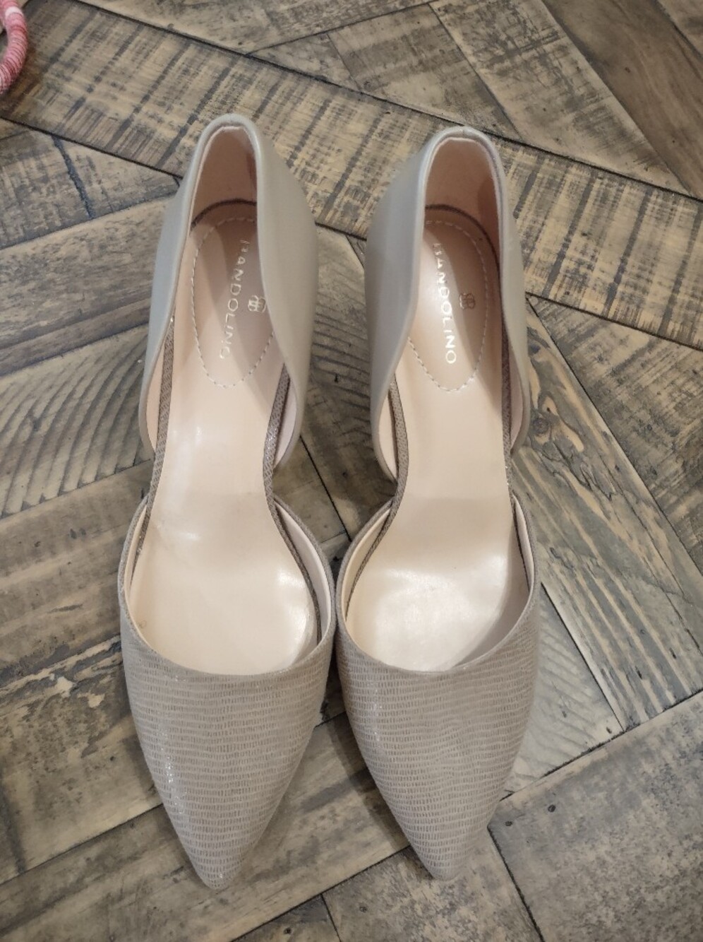 Bandolino Beige Textured D'Orsay Heels